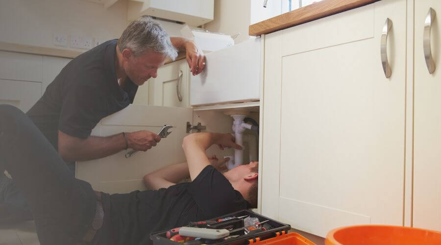 Professional burst pipe repair services in Charlotte, TX